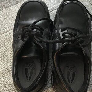 Nice Hush Puppy Boy 11M Black Dress Shoes